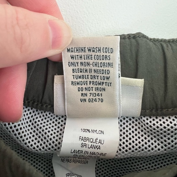 LL Bean Crest Shorts Men's Outdoor Hiking Olive Green Size XL Nylon Lined - Picture 6 of 10